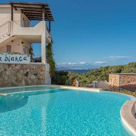 Residence Ea Bianca Бая Сардиния Екстериор снимка